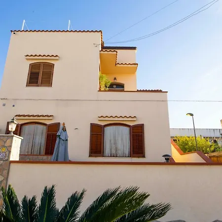 Casa Cavour Sul Mare Holiday home