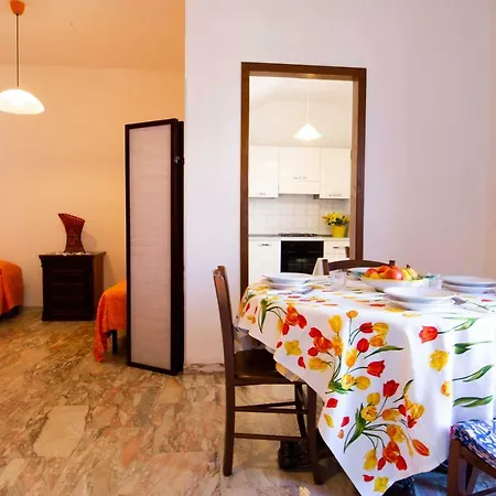 Holiday home Casa Cavour Sul Mare San Vito Lo Capo
